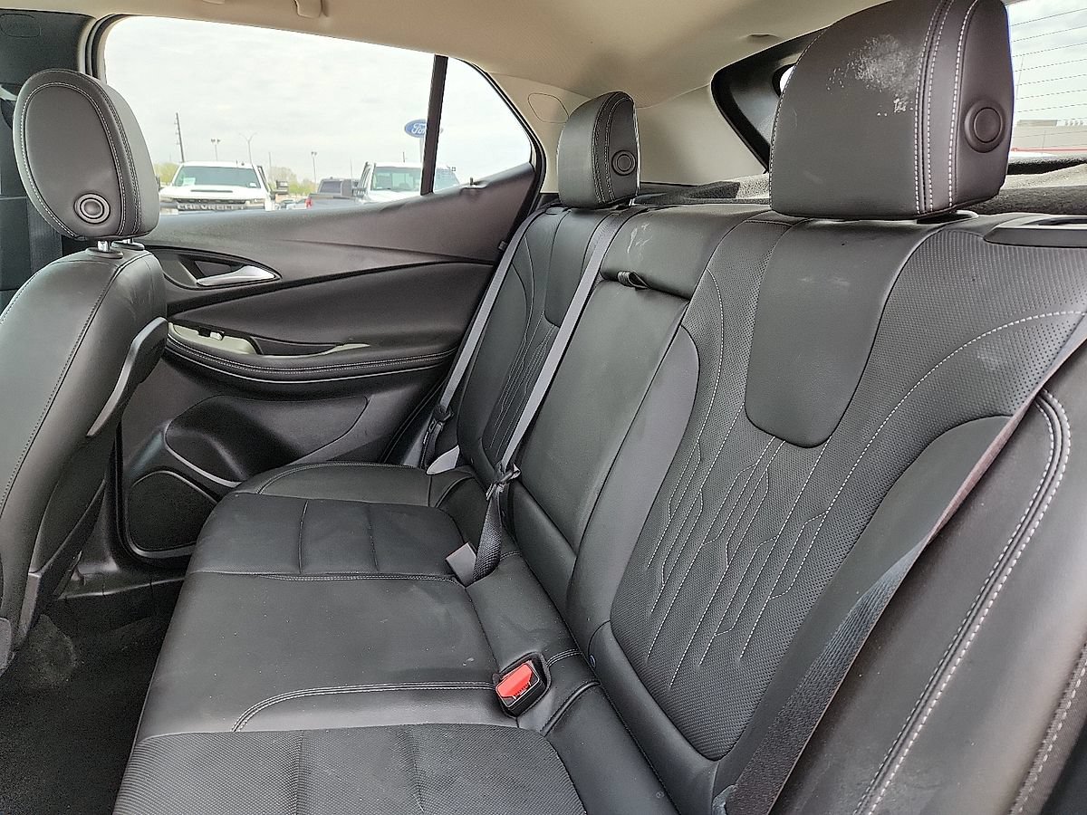 Used 2024 Buick Encore GX Avenir FWD image 5