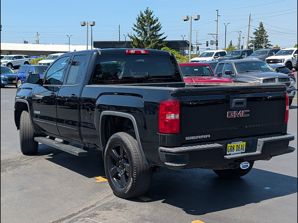 Used 2017 GMC Sierra 1500 4x4 Double Cab w/ Elevation Edition image 8