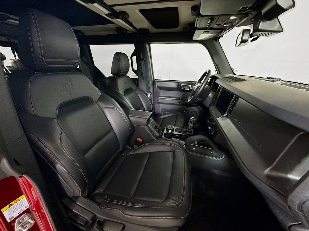 Certified 2025 Ford Bronco Badlands AWD/4WD image 29