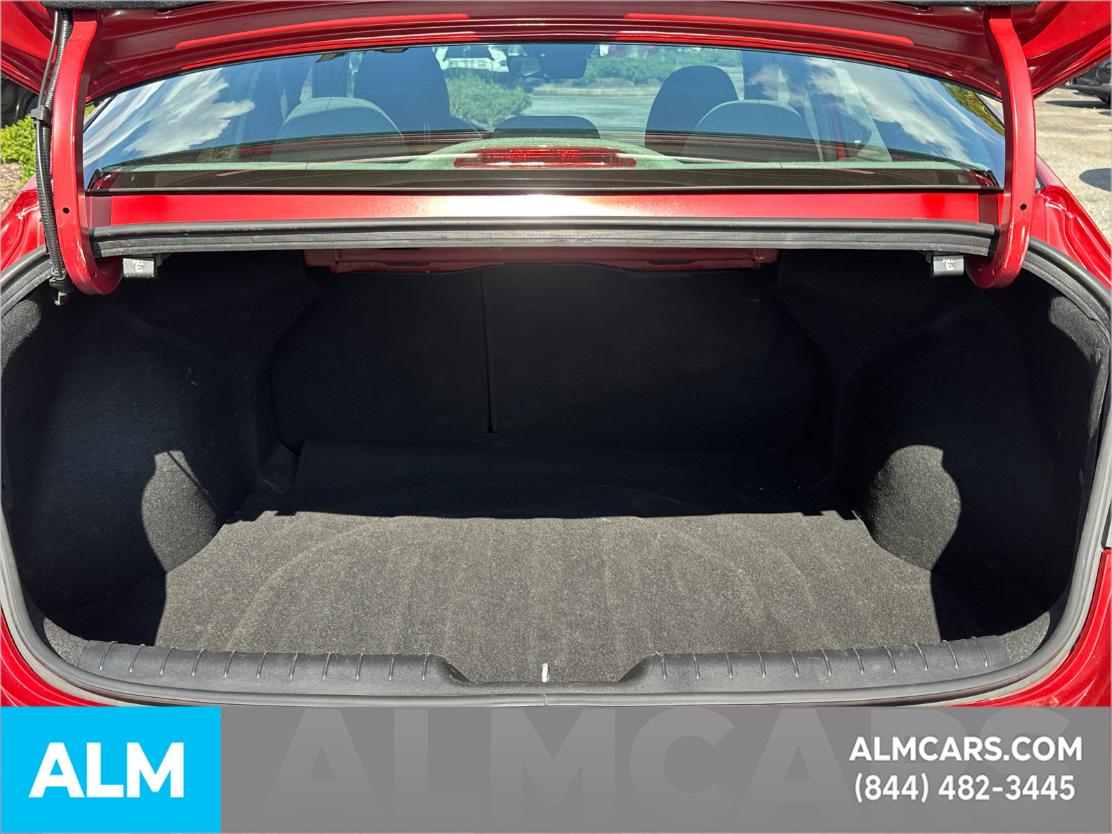 Used 2025 Hyundai Elantra SEL FWD image 21