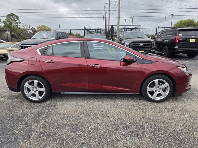 Used 2017 Chevrolet Volt LT w/ Comfort Package image 2