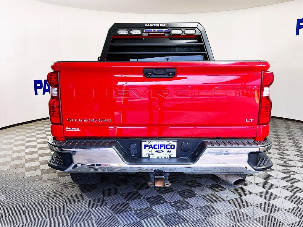Used 2024 Chevrolet Silverado 2500 LT w/ Snow Plow Prep/Camper Package image 4