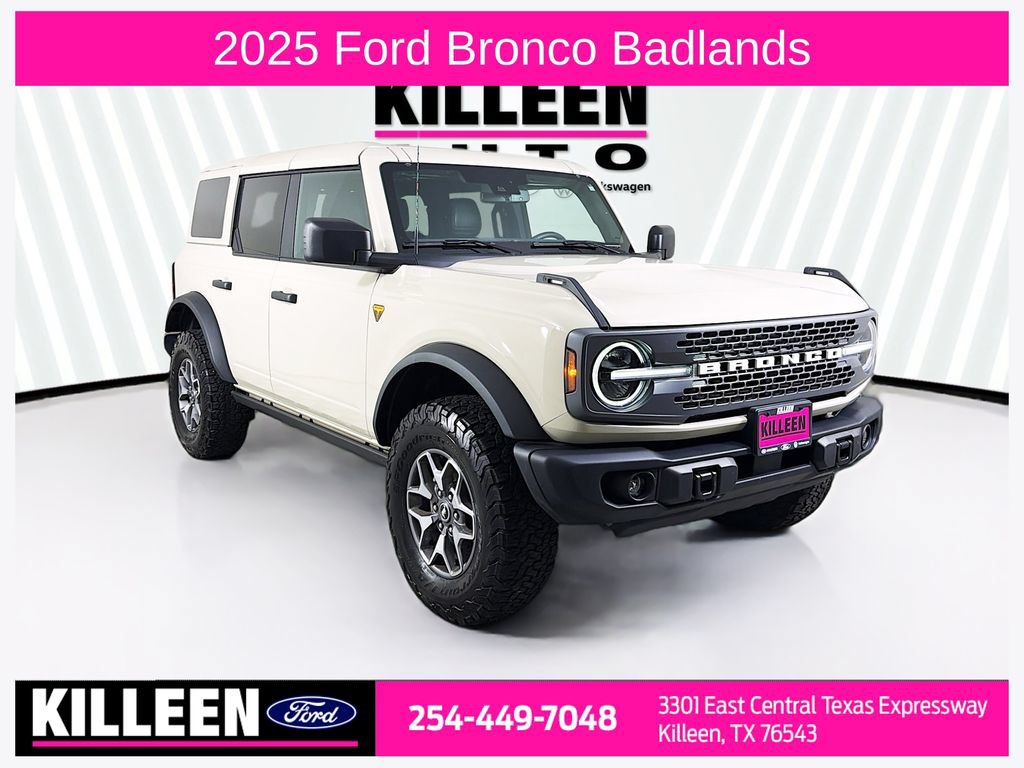 Certified 2025 Ford Bronco Badlands AWD/4WD image 1