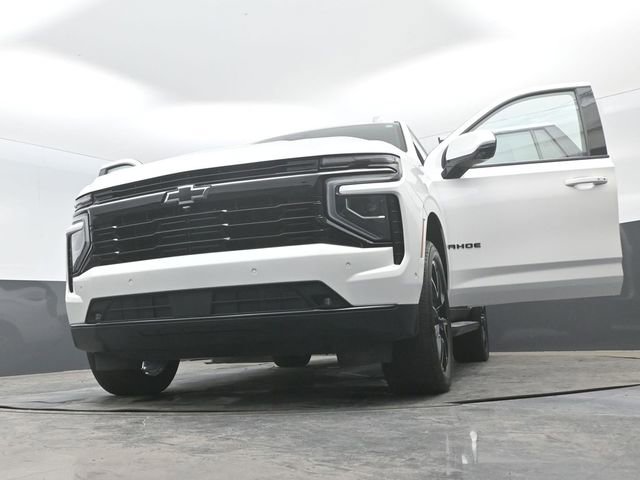Used 2025 Chevrolet Tahoe RST w/ Comfort Package AWD/4WD image 32
