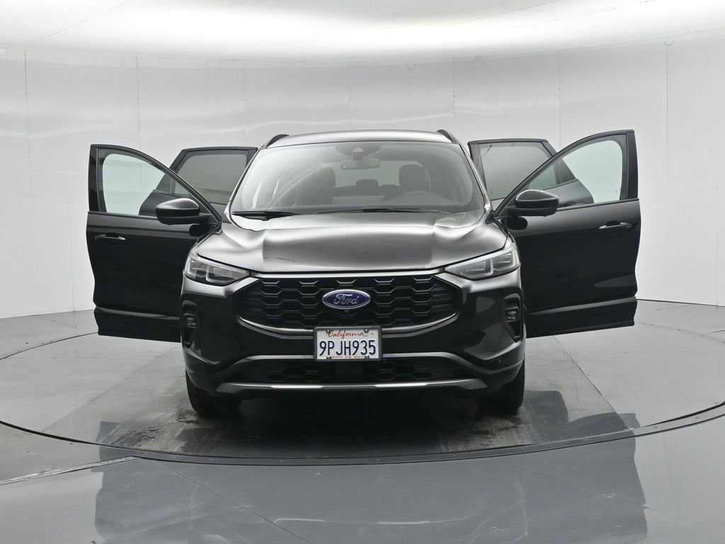 Certified 2024 Ford Escape ST-Line Elite image 53