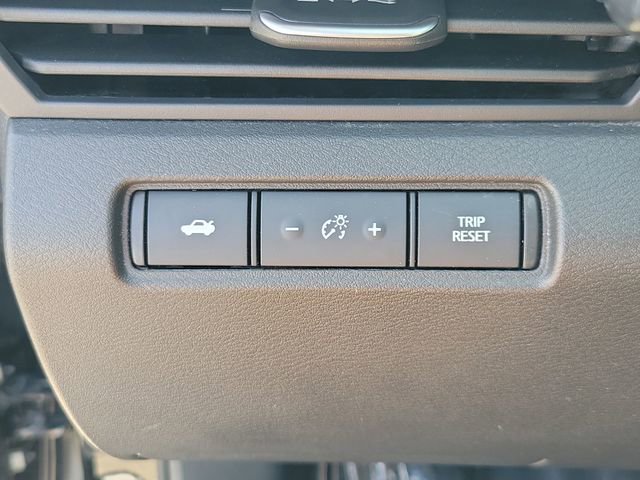Used 2024 Nissan Altima 2.5 SR FWD image 24