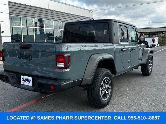 Used 2025 Jeep Gladiator Sport AWD/4WD image 9