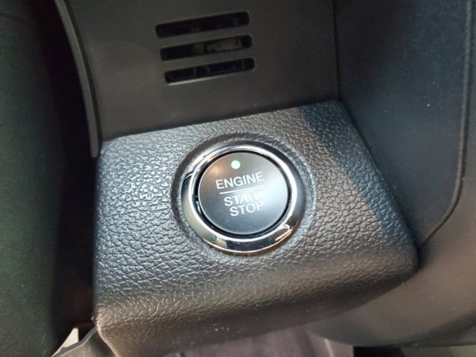 Certified 2019 Ford F150 Lariat image 20