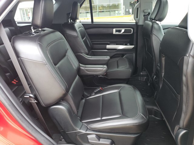 Certified 2023 Ford Explorer XLT w/ Equipment Group 202A AWD/4WD image 35