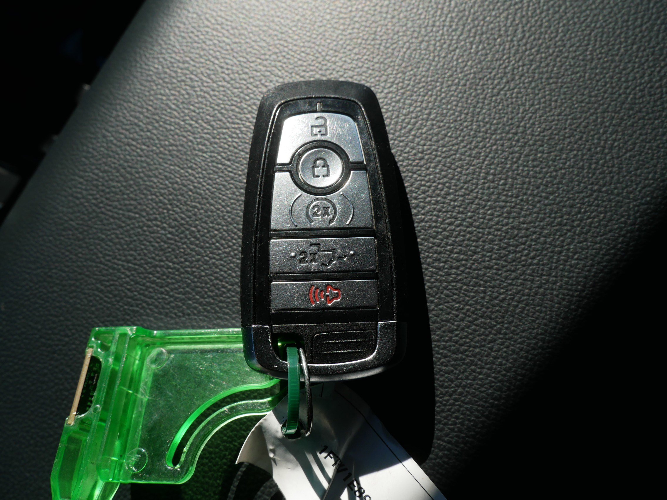 Certified 2022 Ford F150 XLT w/ Equipment Group 302A High image 33