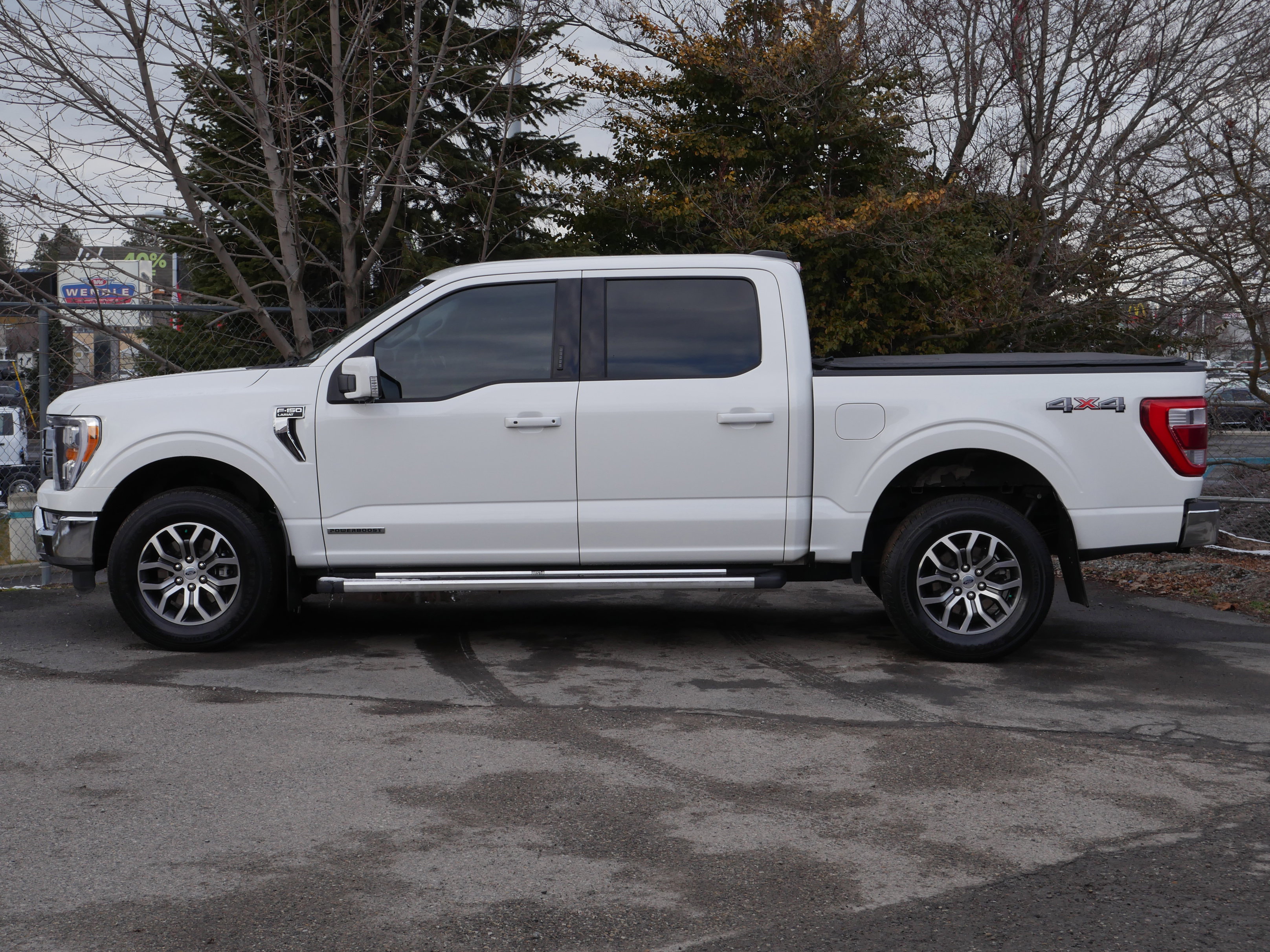 Certified 2022 Ford F150 Lariat w/ Trailer Tow Package image 16