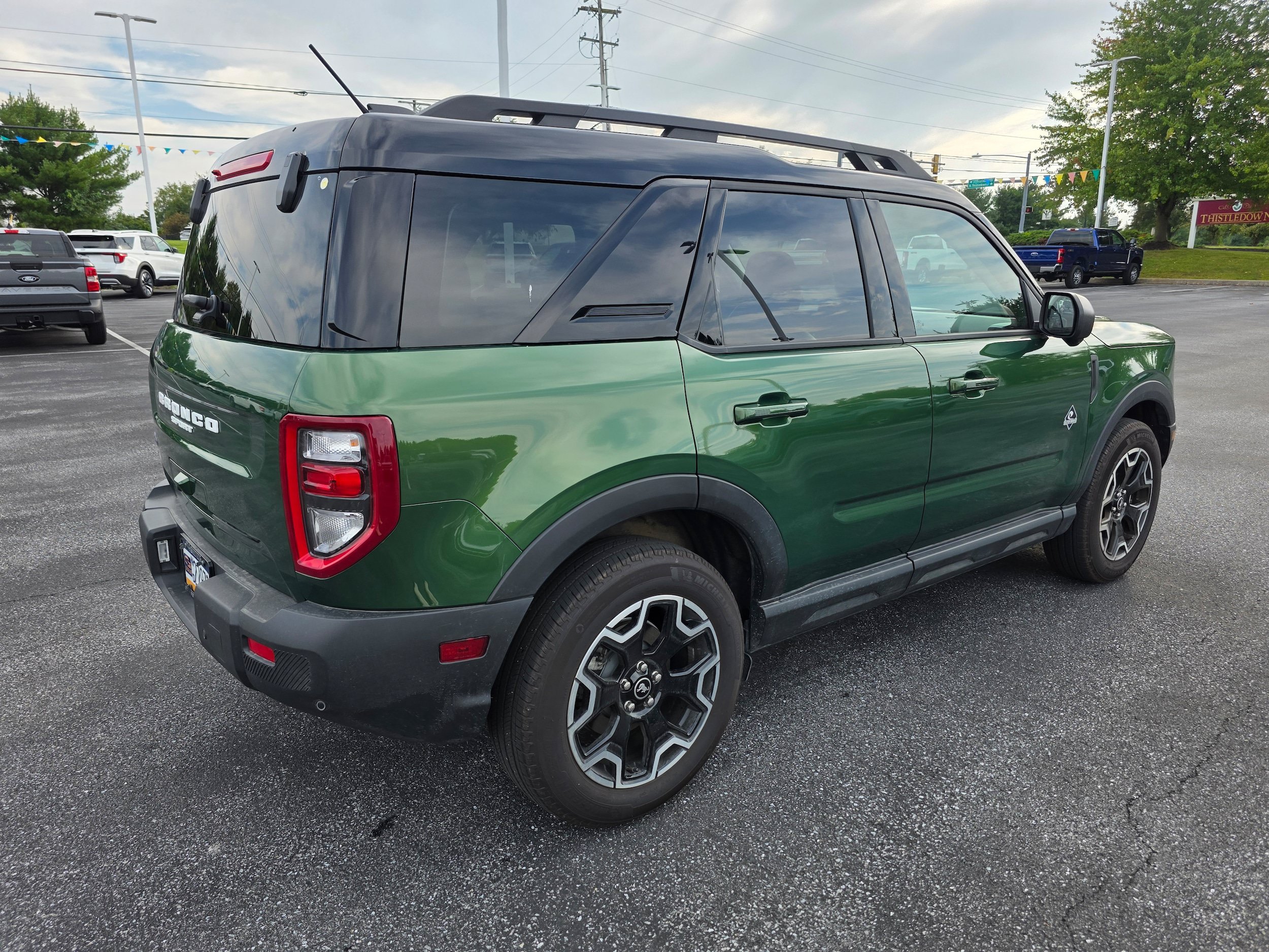 Certified 2025 Ford Bronco Sport Outer Banks w/ Outer Banks Tech Package+ AWD/4WD image 4