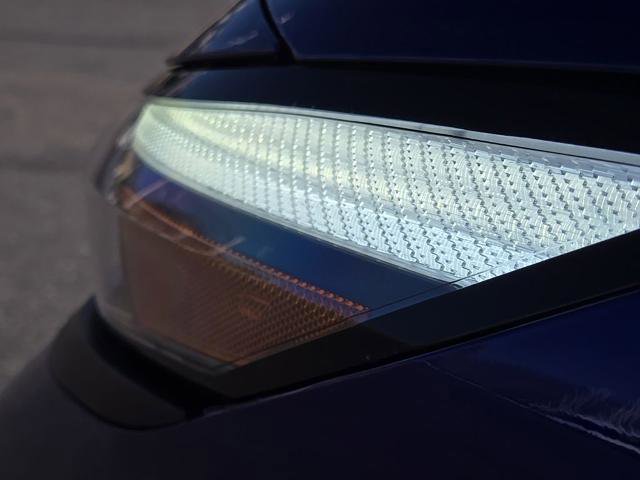 Used 2025 Hyundai Elantra Sport FWD image 14