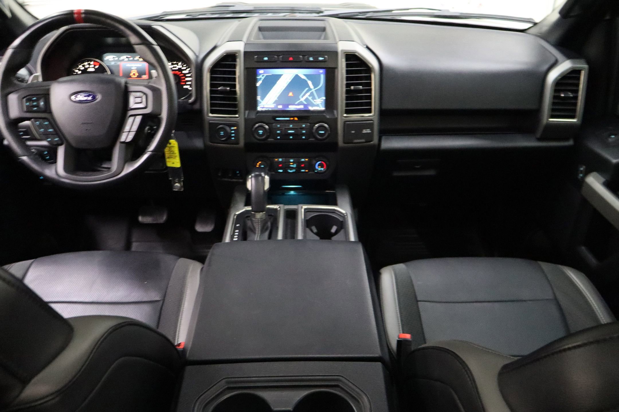 Certified 2020 Ford F150 Raptor w/ Equipment Group 801A Mid image 30