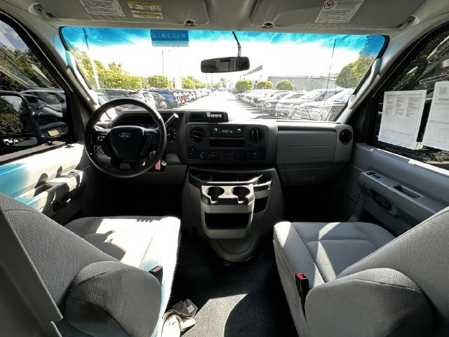 Certified 2022 Ford E-350 and Econoline 350 Super Duty w/ Power Windows & Locks Group RWD image 3