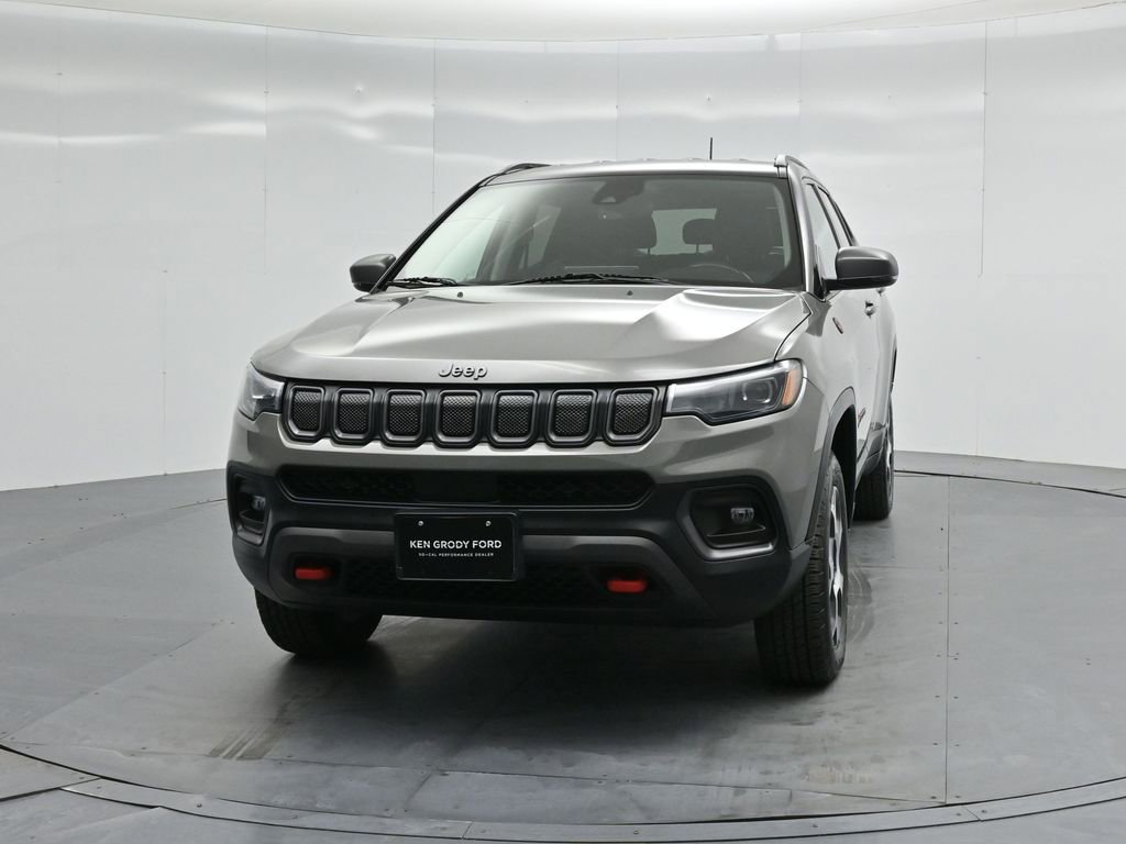 Used 2022 Jeep Compass Trailhawk w/ Trailhawk Elite Group image 55