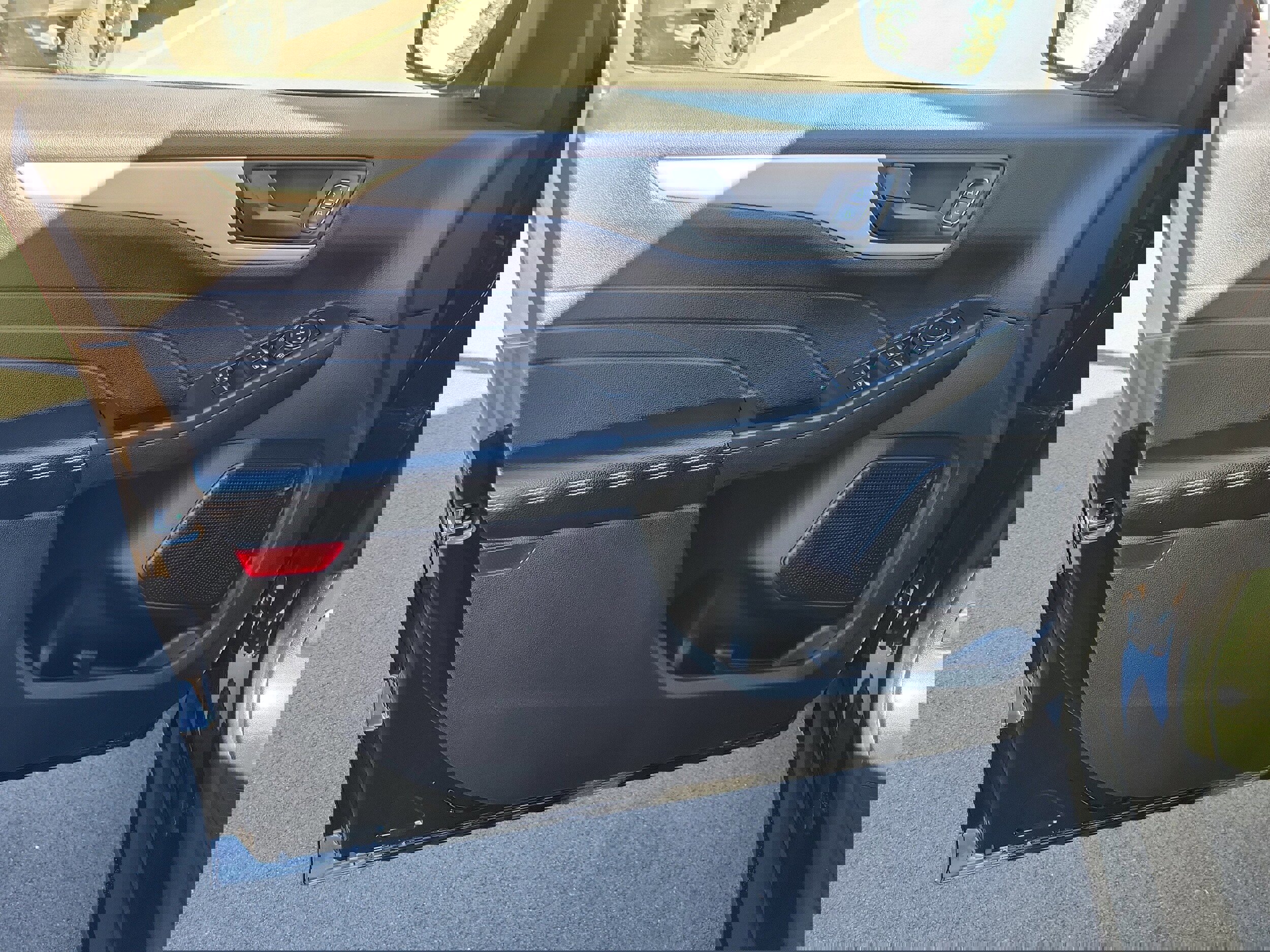 Certified 2022 Ford Escape SE w/ Convenience Package AWD/4WD image 18