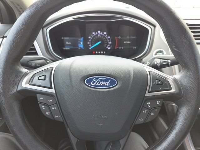 Certified 2020 Ford Fusion SE FWD image 37