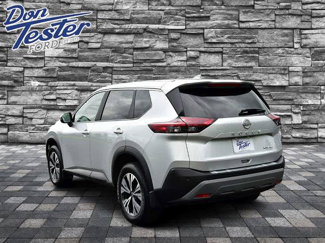 Used 2023 Nissan Rogue SV AWD/4WD image 5