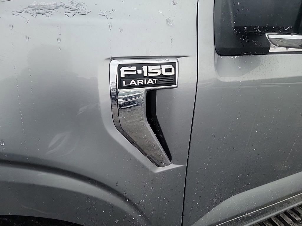 Certified 2022 Ford F150 Lariat w/ Equipment Group 502A High image 25