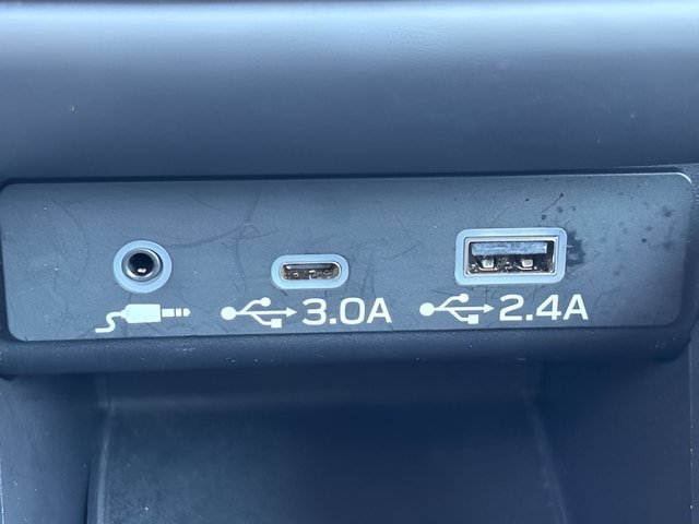 Used 2024 Subaru Outback Limited AWD/4WD image 16