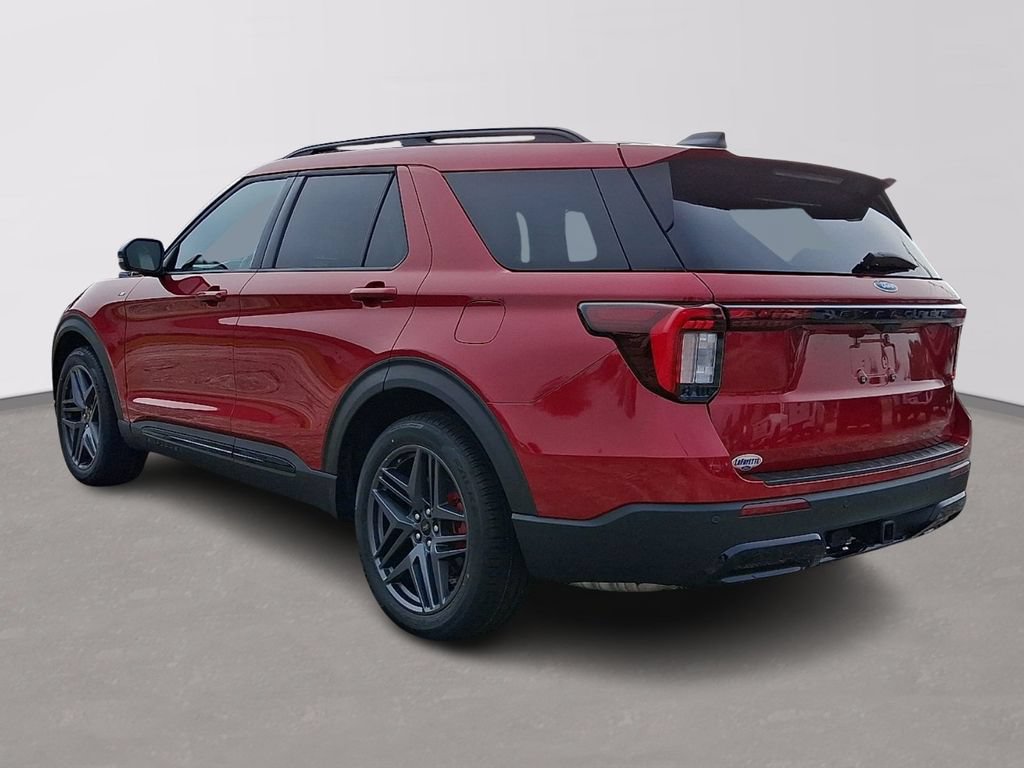 Certified 2025 Ford Explorer ST-Line w/ Premium Package RWD image 4