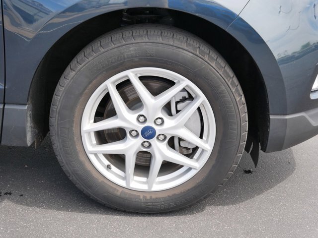 Certified 2022 Ford Edge SEL w/ Convenience Package AWD/4WD image 6