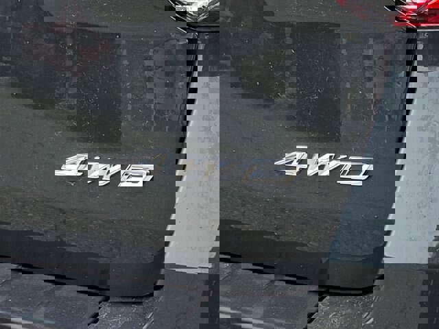 Certified 2024 Ford Explorer XLT w/ Equipment Group 202A image 26