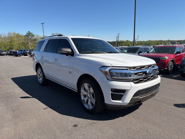 Certified 2024 Ford Expedition King Ranch AWD/4WD image 4