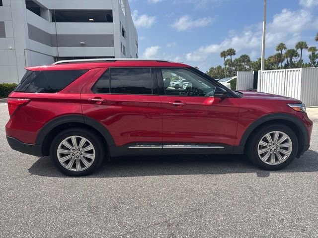 Certified 2022 Ford Explorer Limited w/ Hybrid Equipment Group 310A RWD image 2