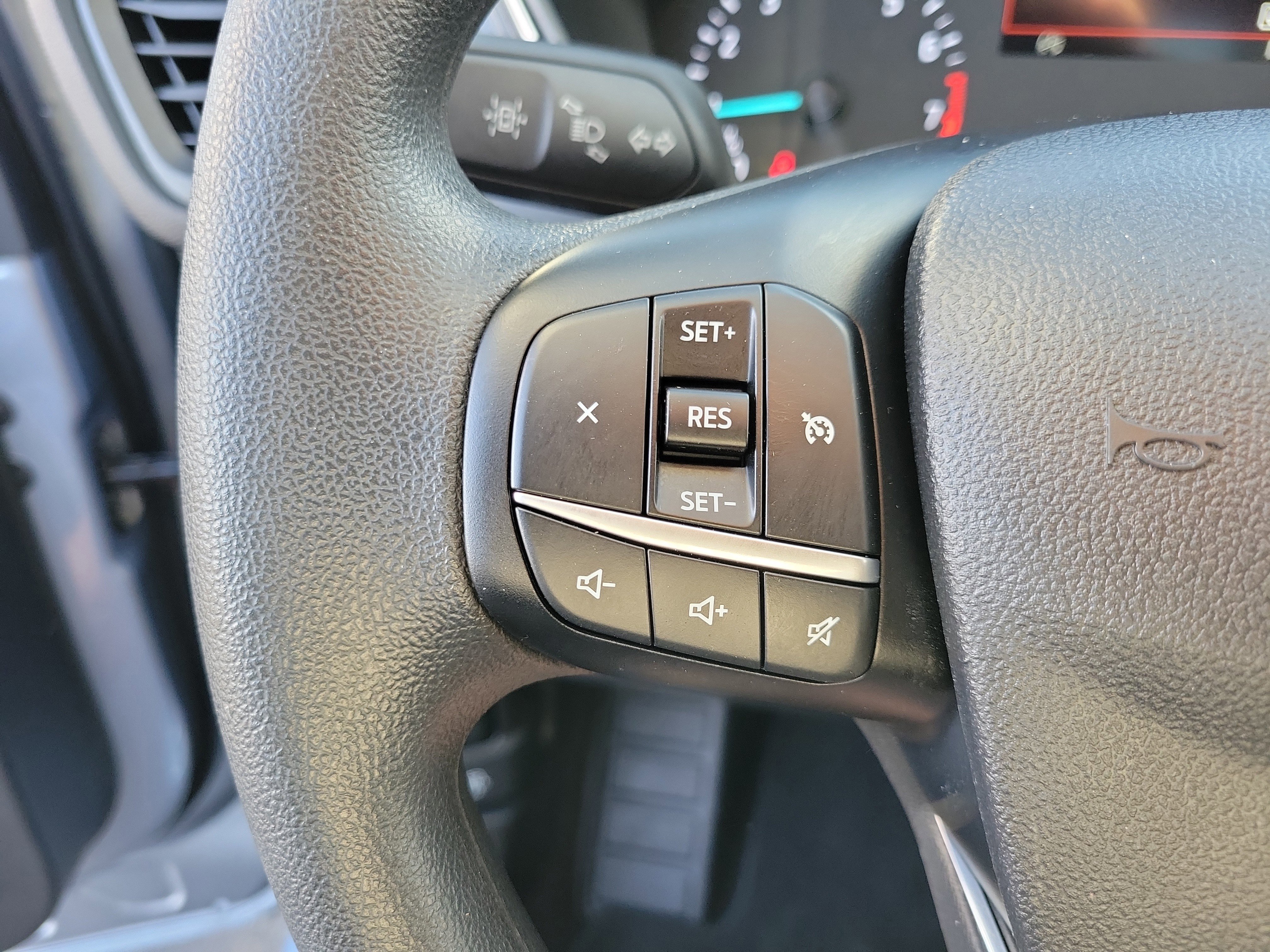 Certified 2022 Ford Escape SE image 6