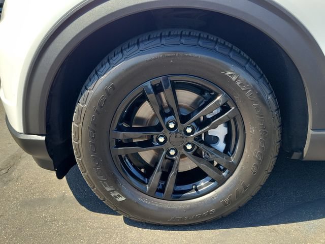 Certified 2020 Ford Explorer XLT w/ Equipment Group 202A RWD image 27