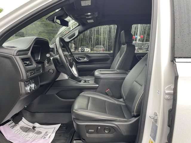 Used 2023 GMC Yukon SLT w/ SLT Premium Package AWD/4WD image 18