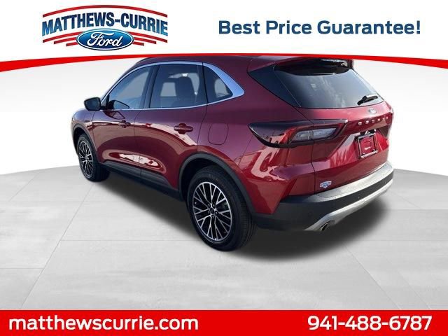 Certified 2025 Ford Escape SE w/ PHEV Premium Package image 2