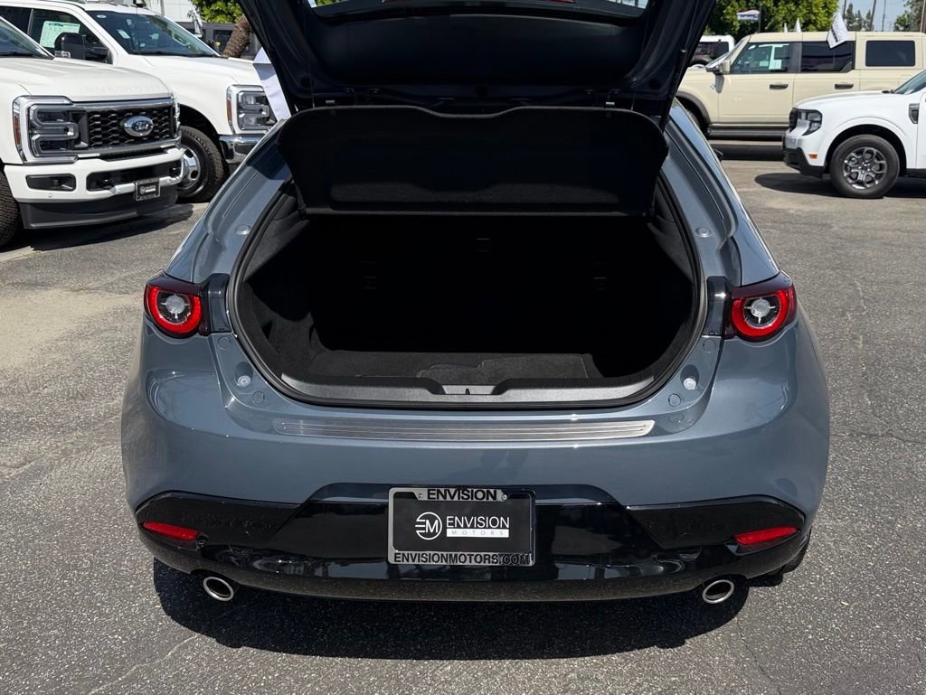 Used 2025 MAZDA MAZDA3 2.5 S Hatchback w/ Premium Pkg image 10