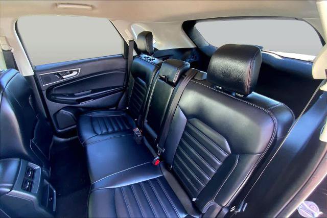 Certified 2024 Ford Edge SEL AWD/4WD image 21