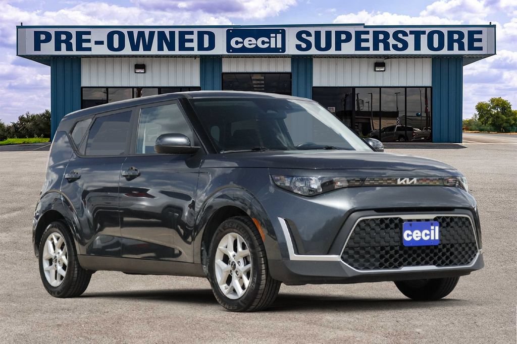 Used 2024 Kia Soul LX w/ Option Group 015