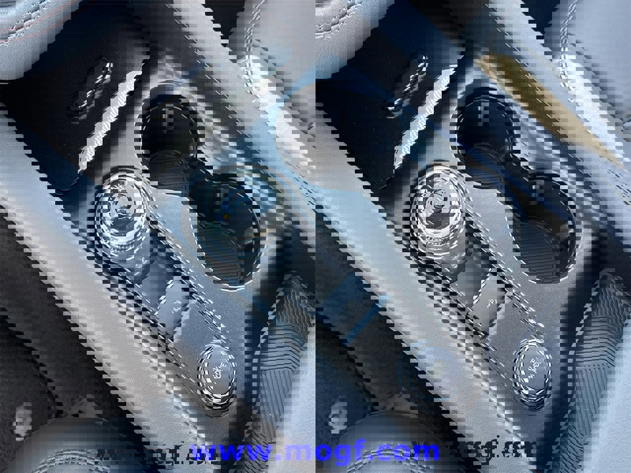 Certified 2025 Ford Explorer Active w/ Active Comfort Package image 14