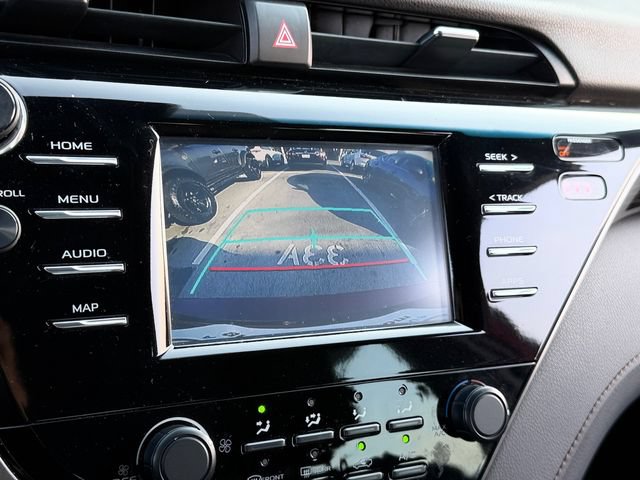 Used 2019 Toyota Camry LE FWD image 21