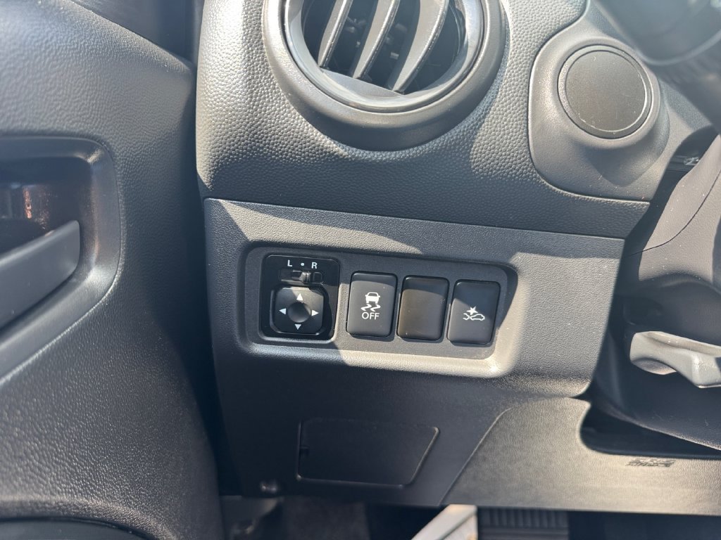 Used 2024 Mitsubishi Mirage ES FWD image 30