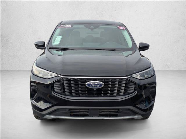 Certified 2023 Ford Escape Active w/ Tech Pack #2 AWD/4WD image 2