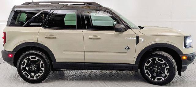 Certified 2024 Ford Bronco Sport Outer Banks AWD/4WD image 2