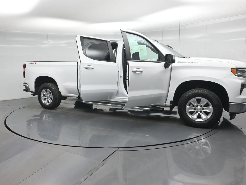 Used 2023 Chevrolet Silverado 1500 LT w/ Protection Package image 32