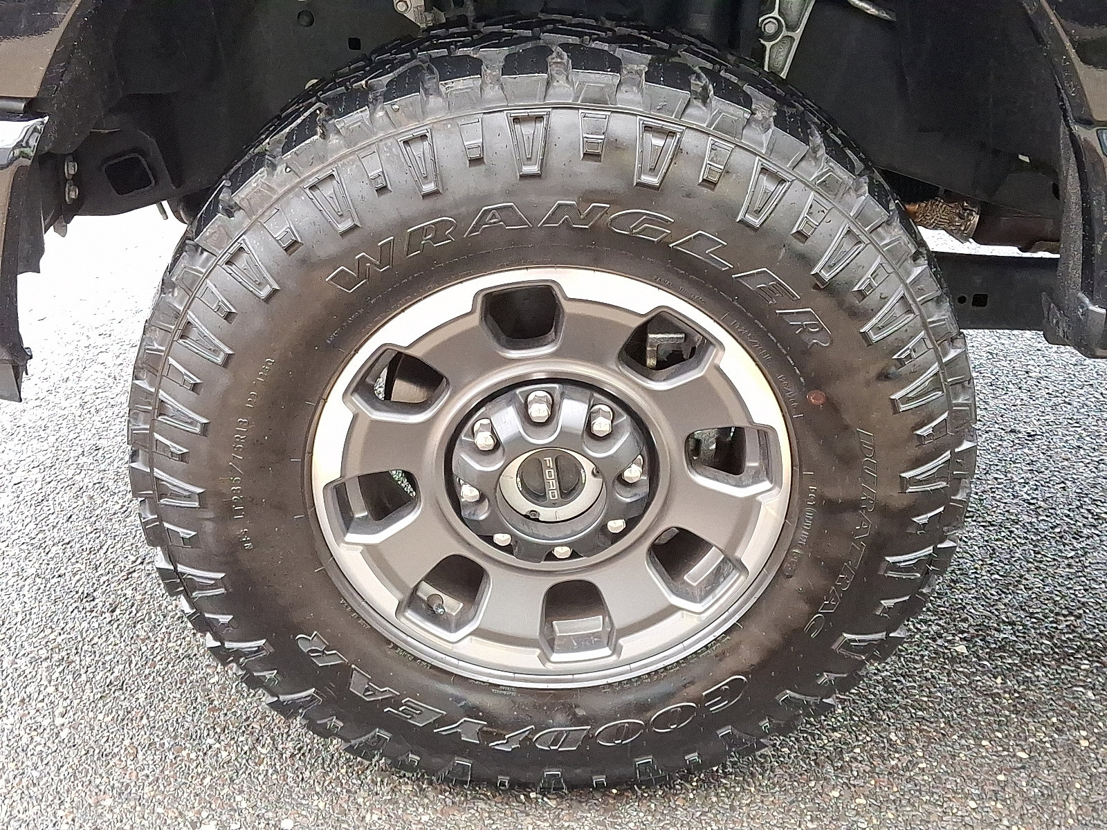 Certified 2023 Ford F250 XLT w/ Black Appearance Package image 10