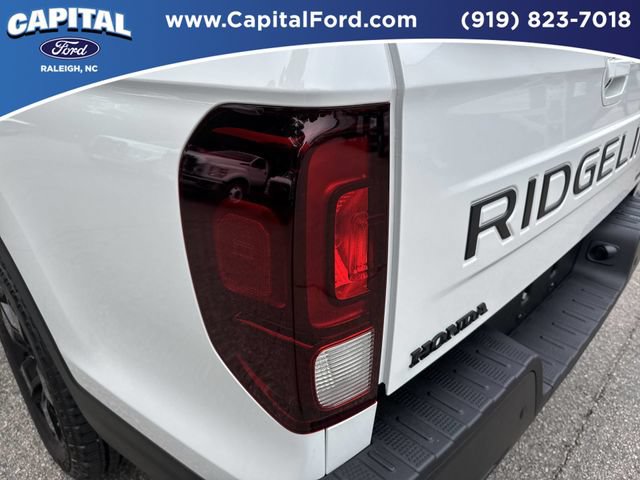 Used 2026 Honda Ridgeline Black Edition image 15