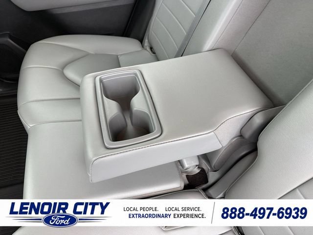 Used 2023 Toyota Highlander XLE AWD/4WD image 13