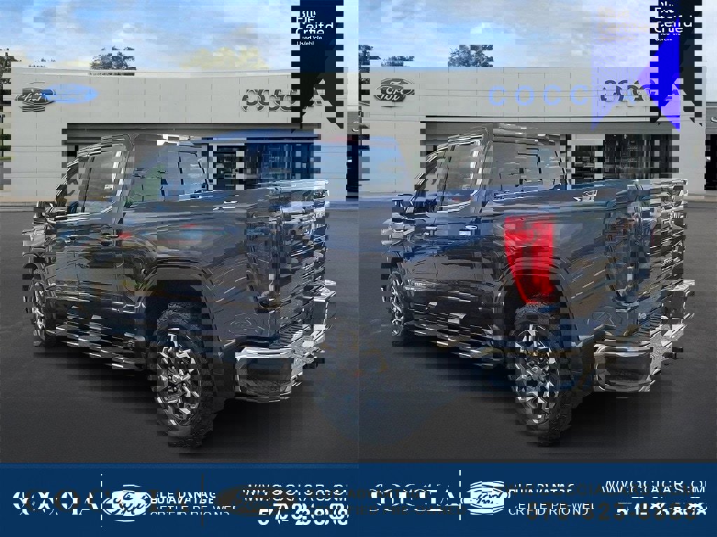 Used 2023 GMC Sierra 1500 SLT w/ SLT Premium Plus Package image 3