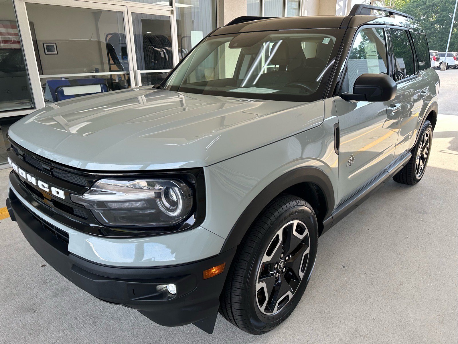 Certified 2021 Ford Bronco Sport Outer Banks AWD/4WD image 3