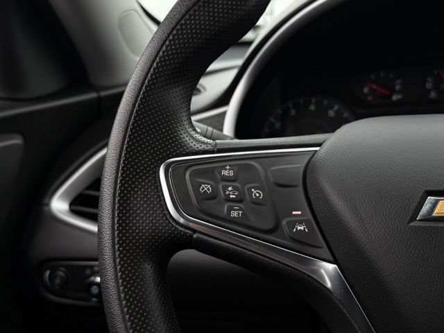 Used 2023 Chevrolet Malibu LT w/ Driver Confidence Package FWD image 8