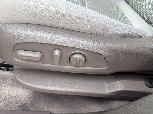 Used 2019 Chevrolet Traverse LT image 25